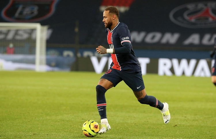 本赛季浓眉打至少30分钟的比赛，独行侠胜率达到5成