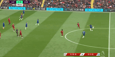 围绕着莱万与凯恩的转会传闻大家觉得拜仁会同意吗？